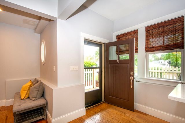 599 Washington St 9, Pembroke, MA 02359
