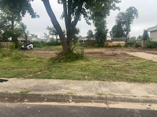 1112 W Poplar Street, Rogers, AR 72756