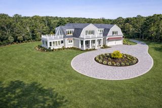 1 Peirce Path, South Chatham, MA 02659