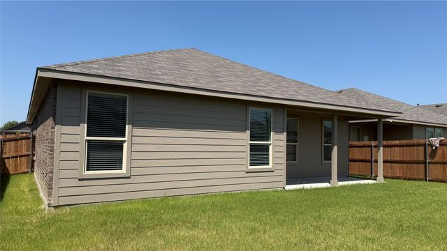 9741 McClane Farm Drive, Fort Worth, TX 76036