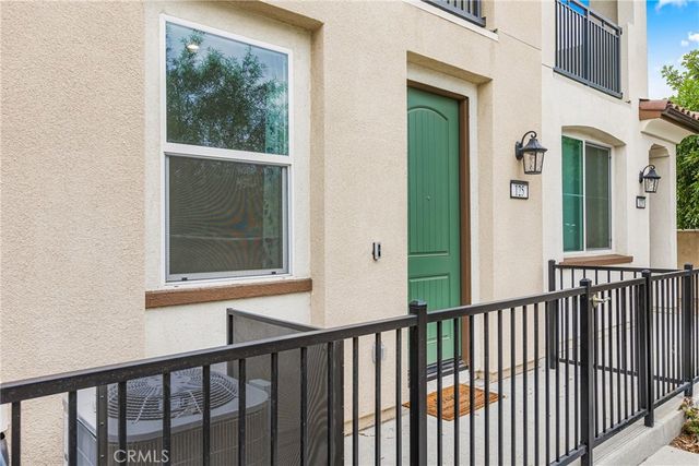 125 Dove Lndg, Covina, CA 91722