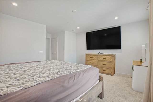 125 Dove Lndg, Covina, CA 91722