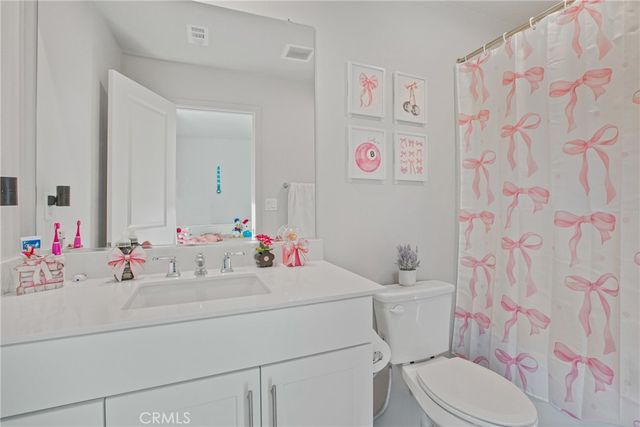 125 Dove Lndg, Covina, CA 91722