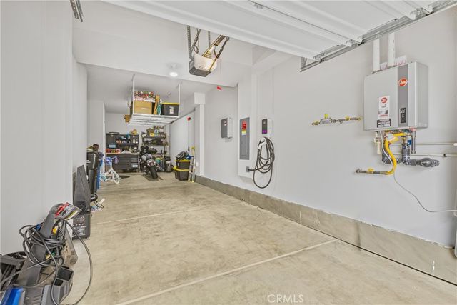 125 Dove Lndg, Covina, CA 91722