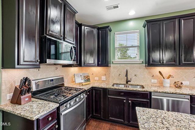 3710 Colby Chase Drive, Apex, NC 27539