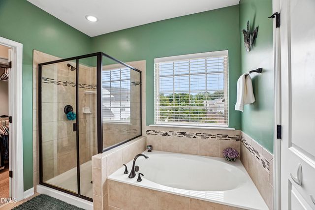 3710 Colby Chase Drive, Apex, NC 27539