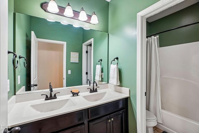 3710 Colby Chase Drive, Apex, NC 27539