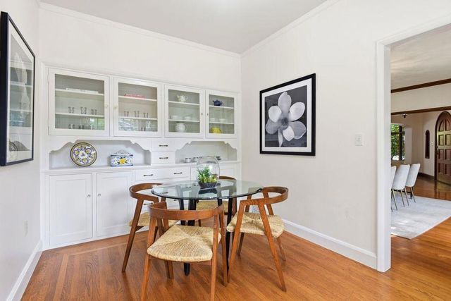 1524 Arc Way, Burlingame, CA 94010
