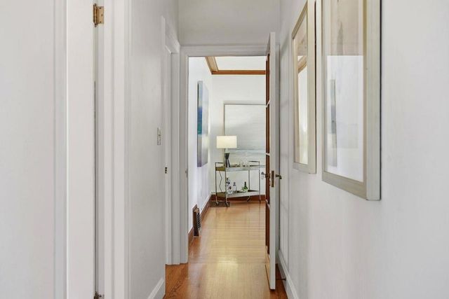 1524 Arc Way, Burlingame, CA 94010