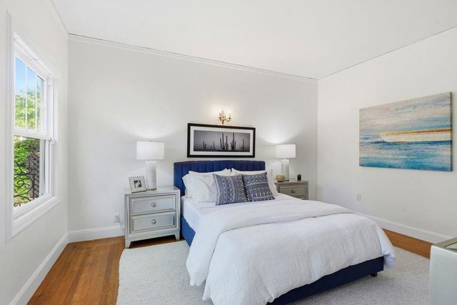 1524 Arc Way, Burlingame, CA 94010