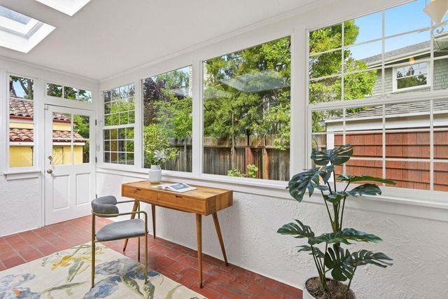 1524 Arc Way, Burlingame, CA 94010