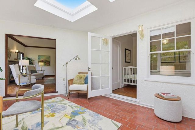 1524 Arc Way, Burlingame, CA 94010