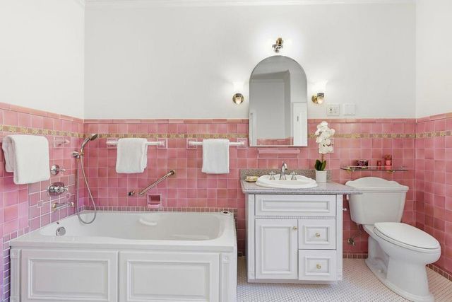 1524 Arc Way, Burlingame, CA 94010