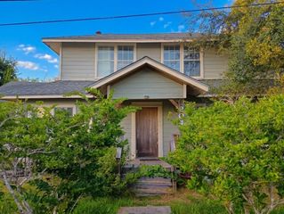 204 Dwire Drive, La Porte, TX 77571