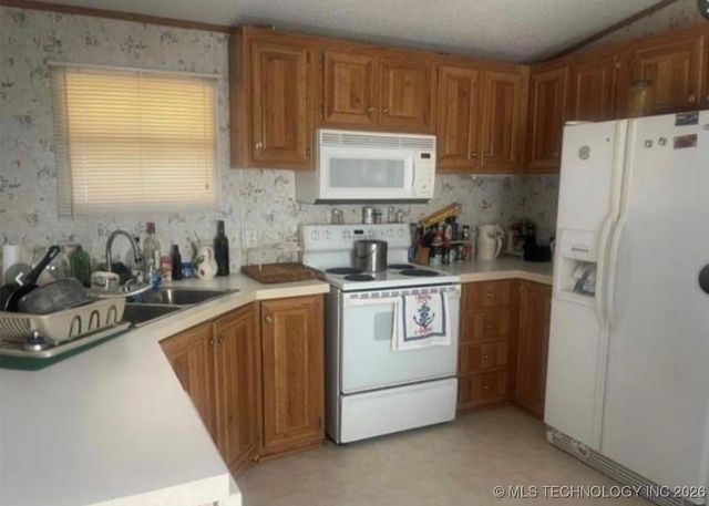 16137 W Butterfield, Park Hill, OK 74451