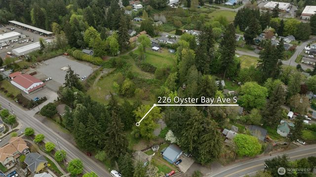 226 S Oyster Bay Ave, Bremerton, WA 98312