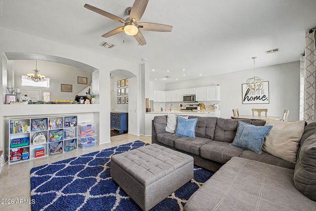 4730 E SILVERWOOD Drive, Phoenix, AZ 85048