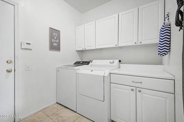 4730 E SILVERWOOD Drive, Phoenix, AZ 85048