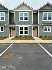 134 Smallwood Road, Hubert, NC 28539