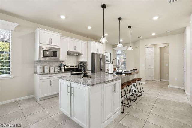 12010 Westmoreland WAY, Fort Myers, FL 33913