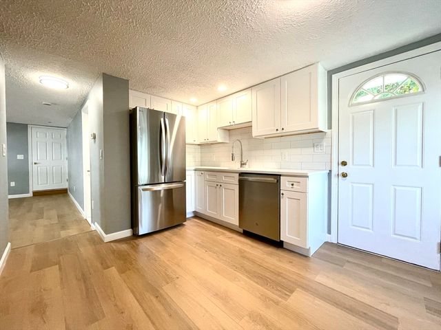 46-52 Main Street 2-R, Framingham, MA 01701