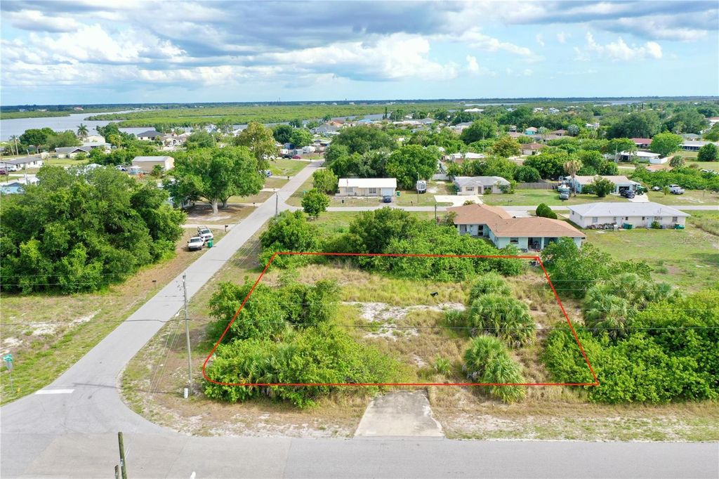 27147 SUNNYBROOK ROAD, Punta Gorda, FL 33983