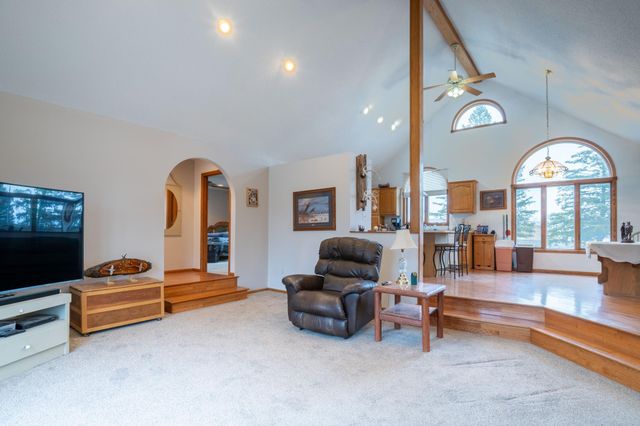 11618 35th Street SE, Valley City, ND 58072