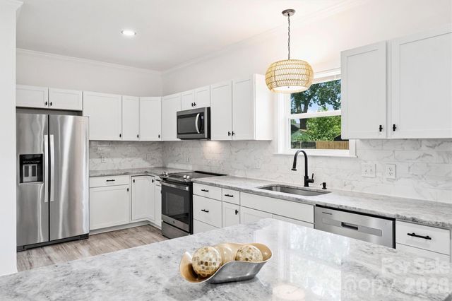 1017 Pegram Street, Charlotte, NC 28205