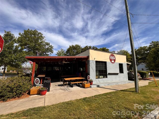 1017 Pegram Street, Charlotte, NC 28205