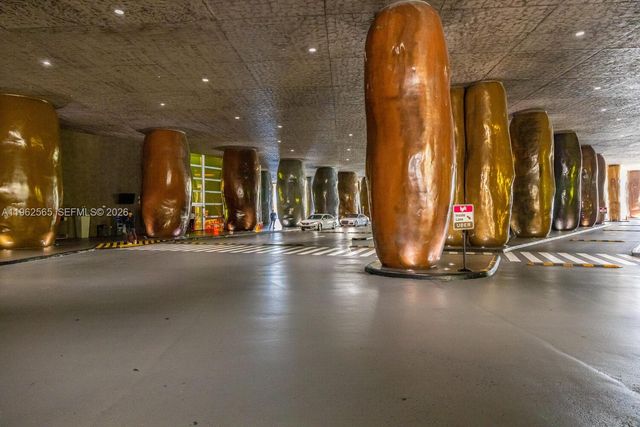 495 Brickell Ave 2606, Miami, FL 33131