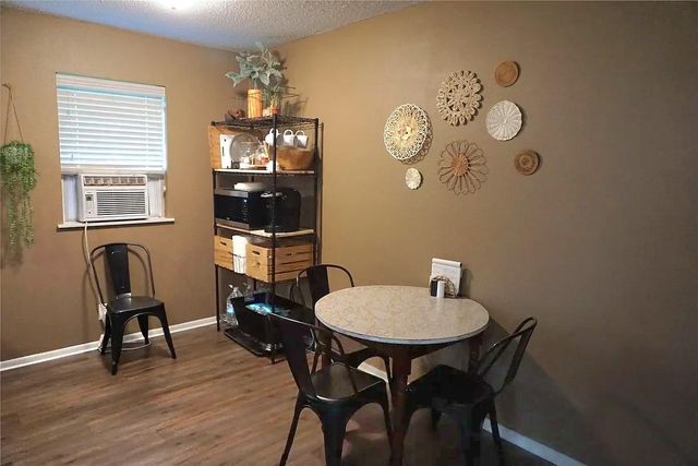 8 Albert Avenue, Victoria, TX 77905