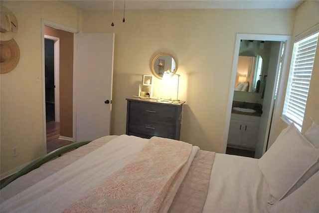 8 Albert Avenue, Victoria, TX 77905