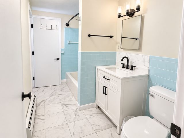 104 Village Dr 104, Bourne, MA 02532