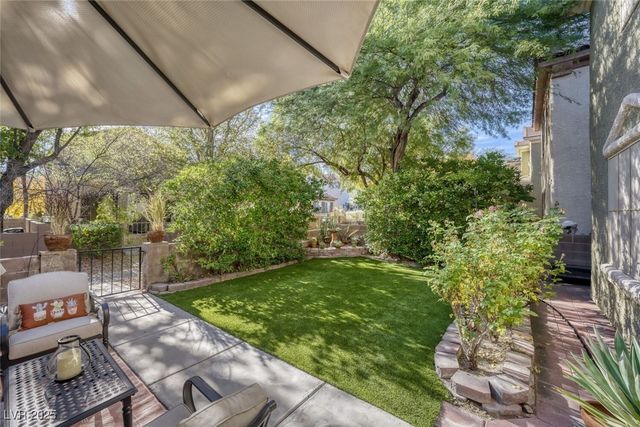 10009 Calabasas Avenue, Las Vegas, NV 89117