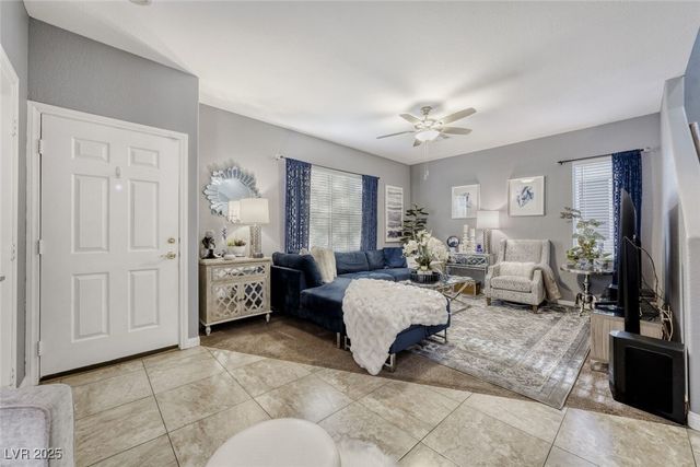 10009 Calabasas Avenue, Las Vegas, NV 89117