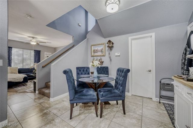 10009 Calabasas Avenue, Las Vegas, NV 89117