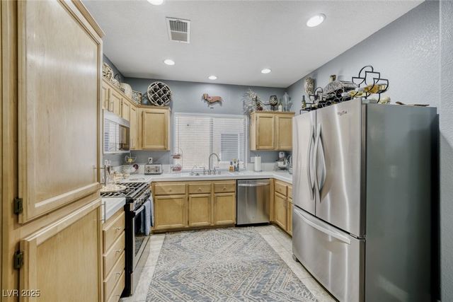 10009 Calabasas Avenue, Las Vegas, NV 89117