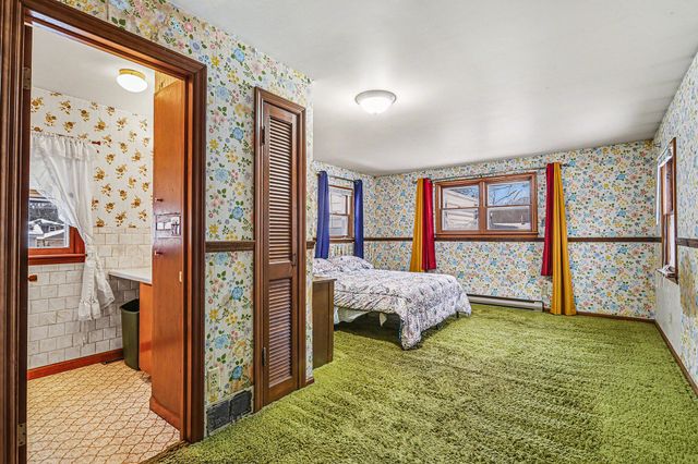 2854 Oak Street, Stevensville Vllg, MI 49127