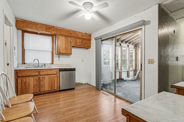 2854 Oak Street, Stevensville Vllg, MI 49127