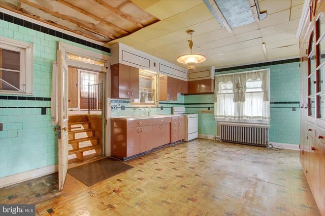 544 YORK ST, Hanover, PA 17331