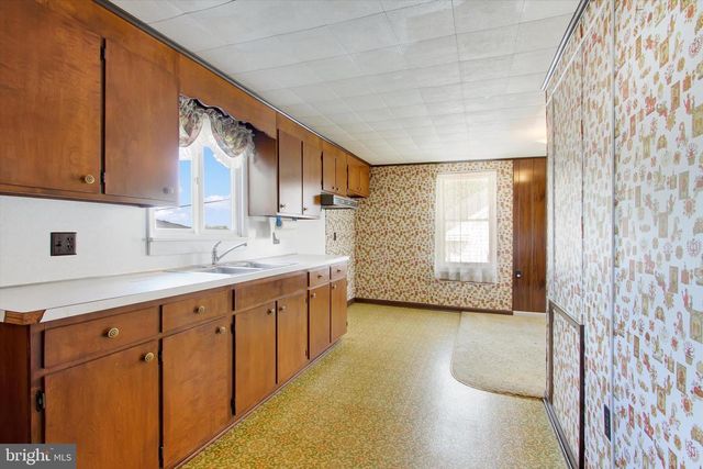 544 YORK ST, Hanover, PA 17331