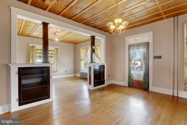 544 YORK ST, Hanover, PA 17331
