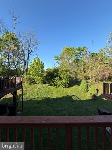 605 COVENTRY POINTE LN, Pottstown, PA 19465