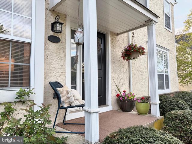 605 COVENTRY POINTE LN, Pottstown, PA 19465