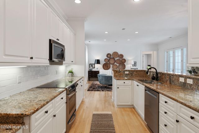 1100 Congressional Lane, Wilmington, NC 28411