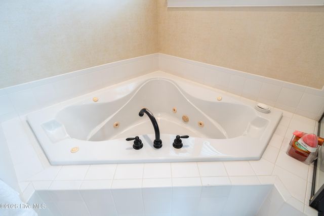 1100 Congressional Lane, Wilmington, NC 28411