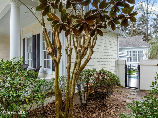 1100 Congressional Lane, Wilmington, NC 28411