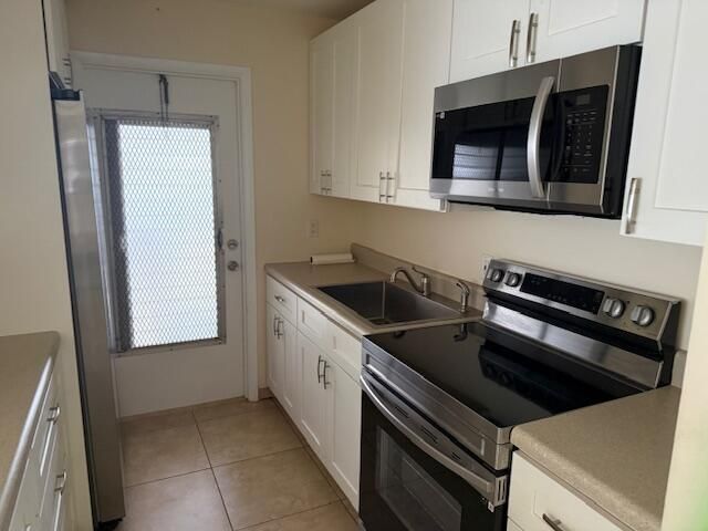 200 Main Boulevard D, Boynton Beach, FL 33435