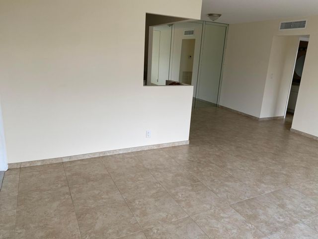 200 Main Boulevard D, Boynton Beach, FL 33435