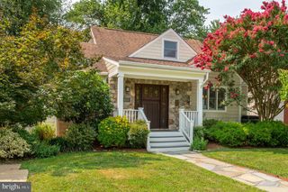 4916 17TH ST N, Arlington, VA 22207